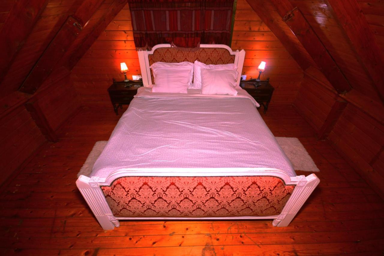 מנחמיה Family Cabin מראה חיצוני תמונה
