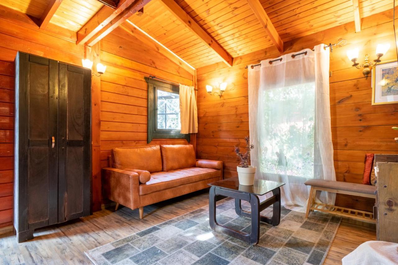 מנחמיה Family Cabin מראה חיצוני תמונה